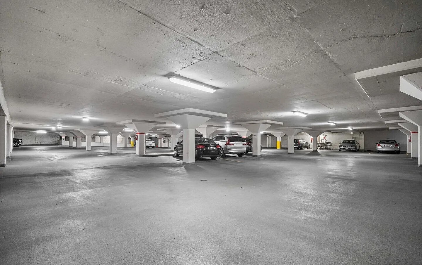 Garage - 3601 Greenway