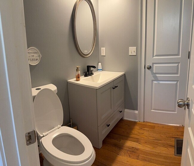 Building Photo - 4 BED/2 BATH PRIVATE DECATUR ESTATE FOR LE...