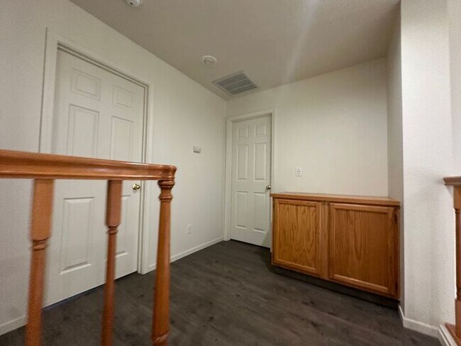 Building Photo - 5375 Santa Rosa Ave