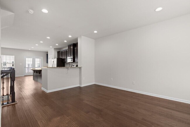 Building Photo - 9408 Adelaide Ln