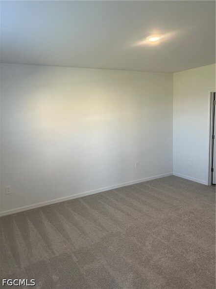 Building Photo - 11808 Cloverly Ln