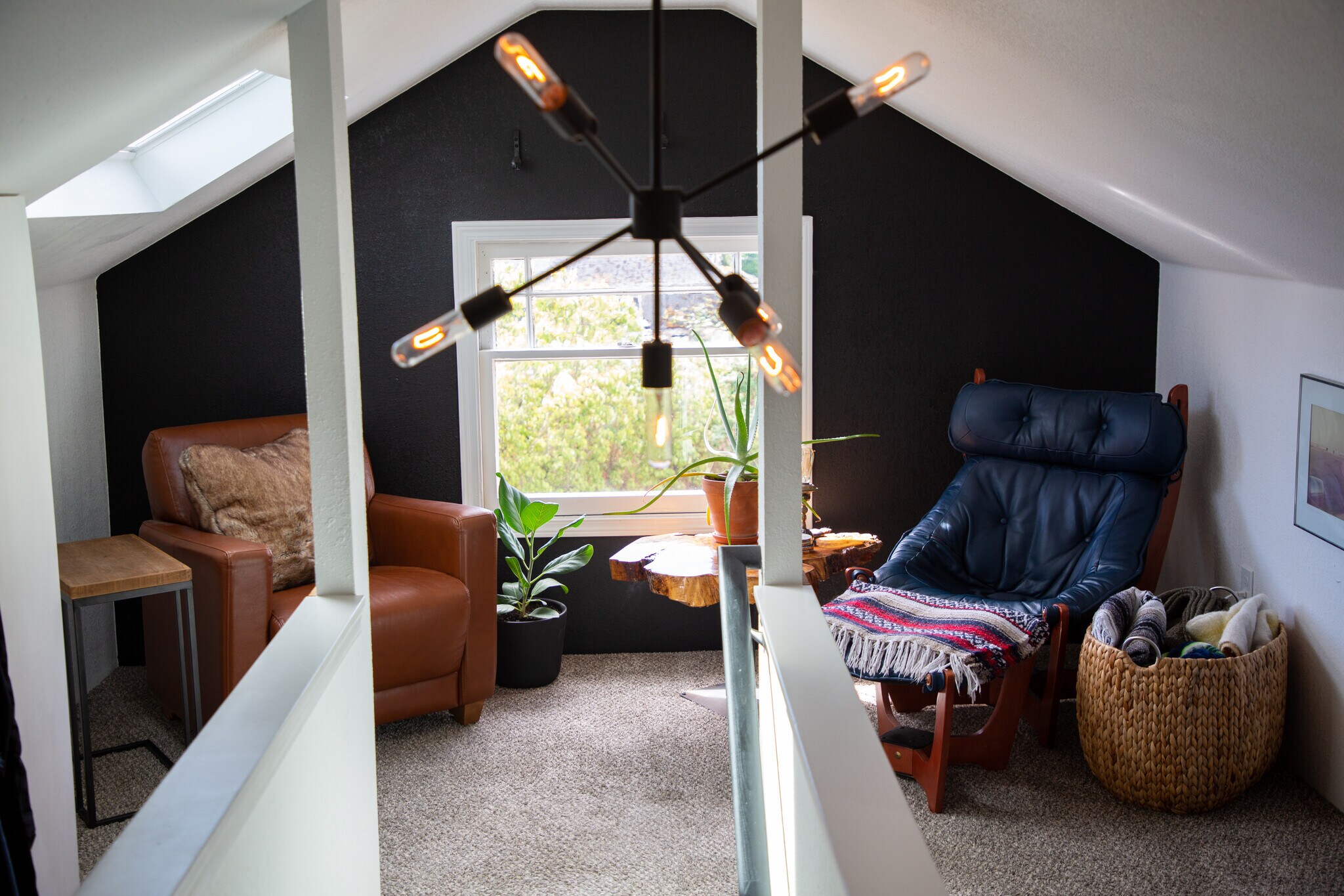 Building Photo - 1682 S 40th St