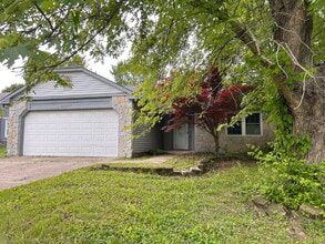 Building Photo - Charming 3-Bedroom Home with 2 Full Baths in Indianapolis – Perfect Blend of Comfort and Convenie...