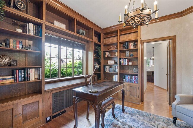 Building Photo - "Luxurious 5-Bedroom Spokane Retreat with Pool, Guest Suite, and Stunning Finishes!"