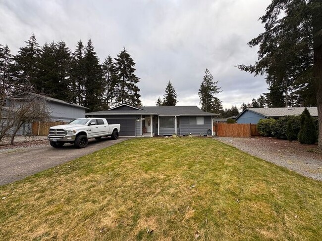 Primary Photo - Wonderful 3 Bed 2 Bath Rambler in the Gem ...