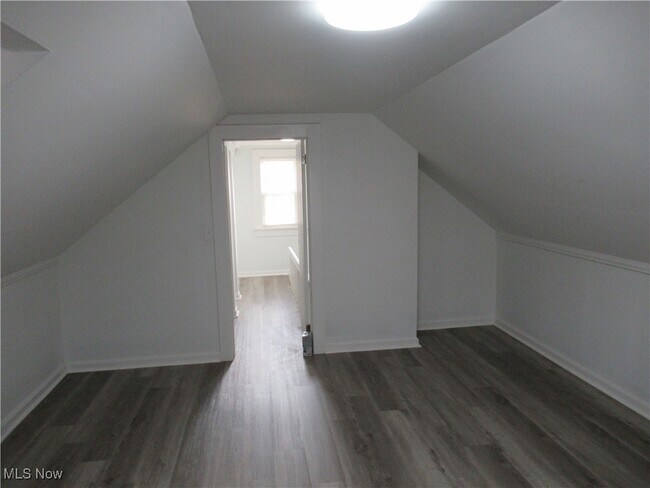 Building Photo - 12213 Mortimer Ave