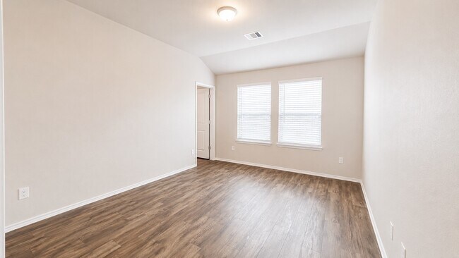Building Photo - 6410 Indigo Cliff Dr