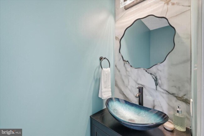 Building Photo - 9500 Windbeat Way