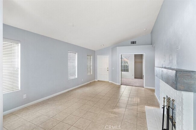 Building Photo - 28243 Valombrosa Dr