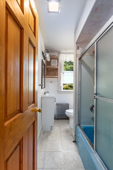 Building Photo - 89 Pecks Rd