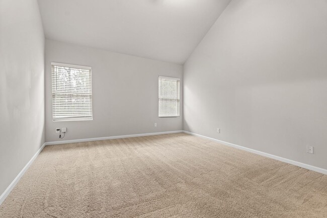 Building Photo - 3 Bedroom Townhome in Jonesboro!