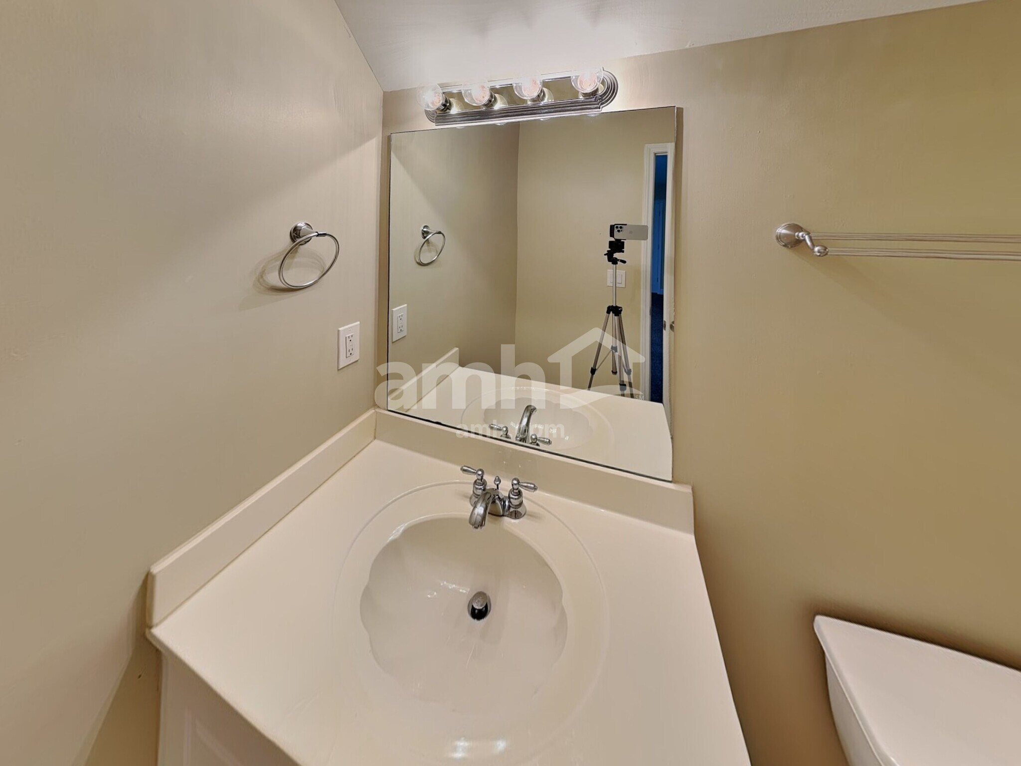 Building Photo - 2492 Herring Woods Trl