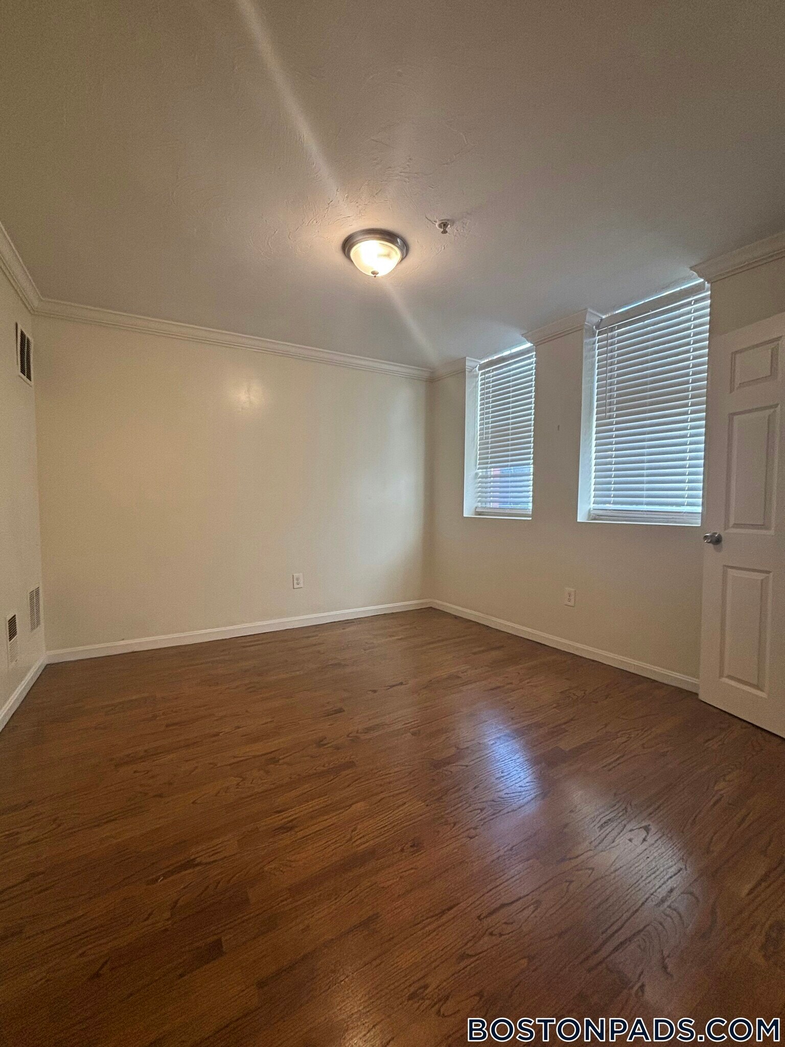 Building Photo - 712 Shawmut Ave