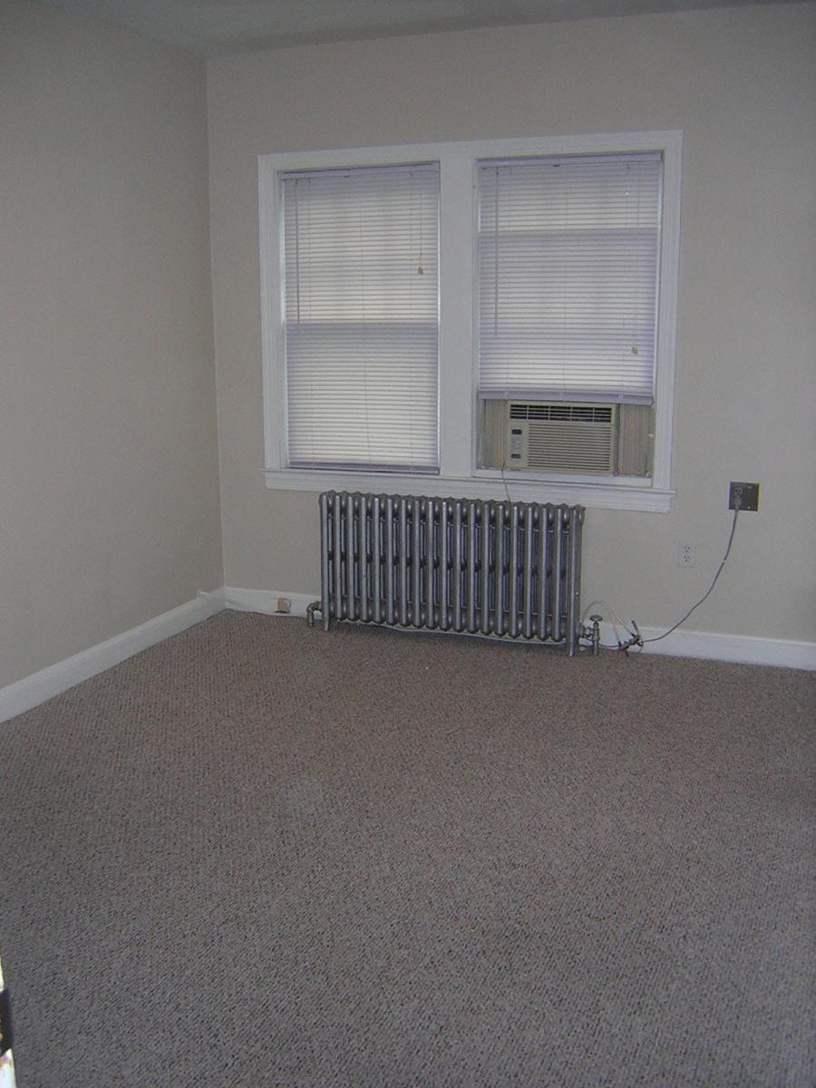 Living Room - 4709 Rittenhouse St