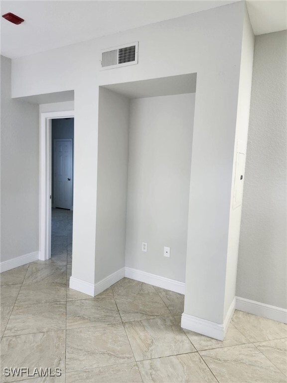 Building Photo - 23500 Walden Center Dr