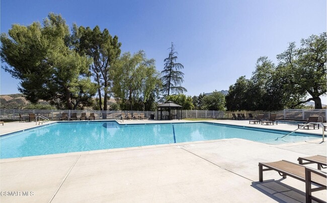 Building Photo - 28510 Conejo View Dr