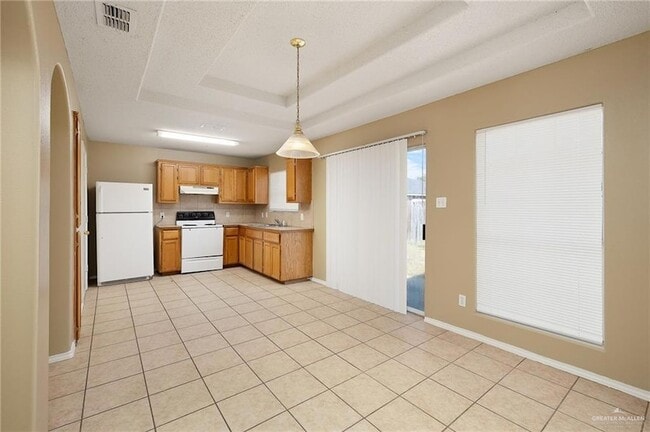 Building Photo - 4208 Flamingo Ave