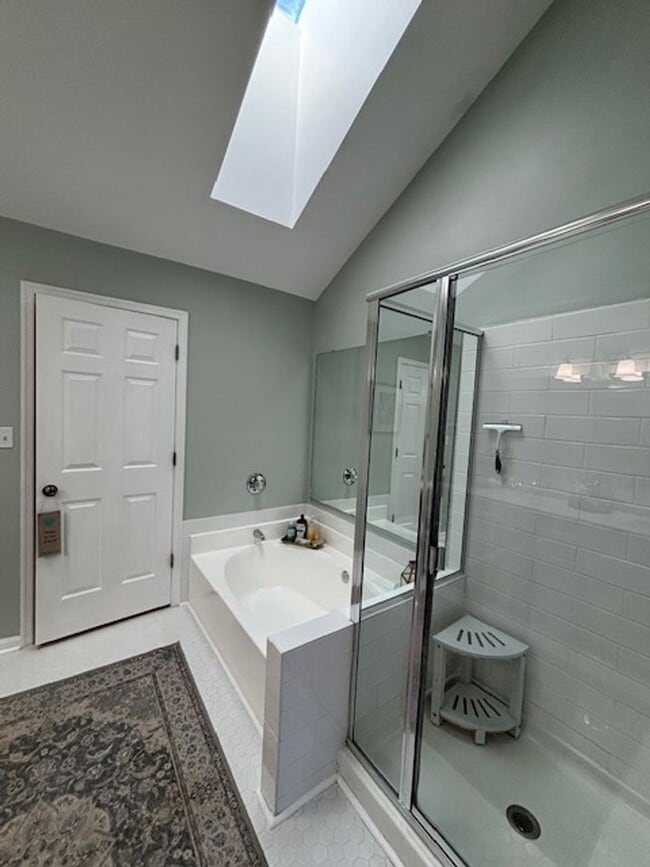 Building Photo - Glenwood