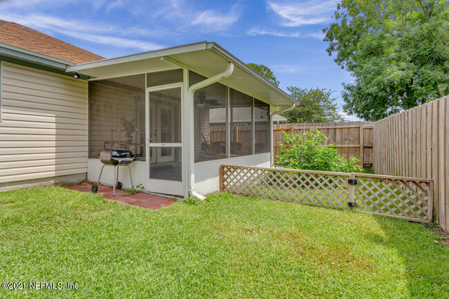 Building Photo - 1827 Wildwood Creek Ln