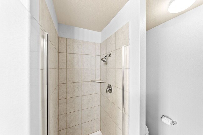 Building Photo - Welcome to The Bowen Floor Plan - 2 WEEKS ...