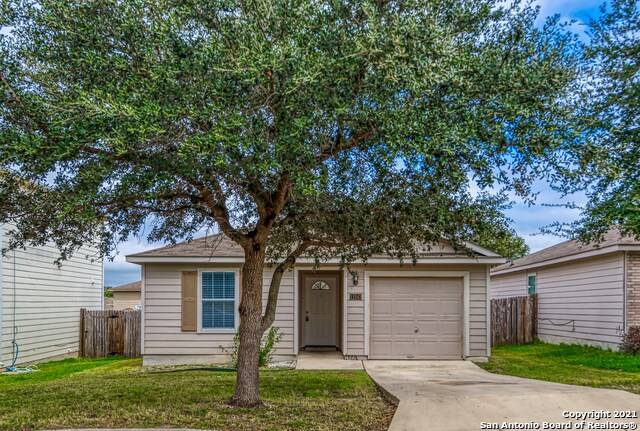 Building Photo - 11243 Country Canyon