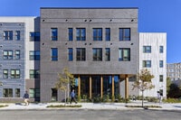 Building Photo - NC Five