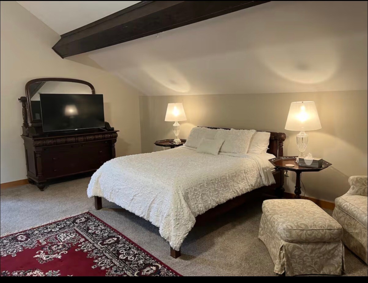 Building Photo - 237 Fremont Ave