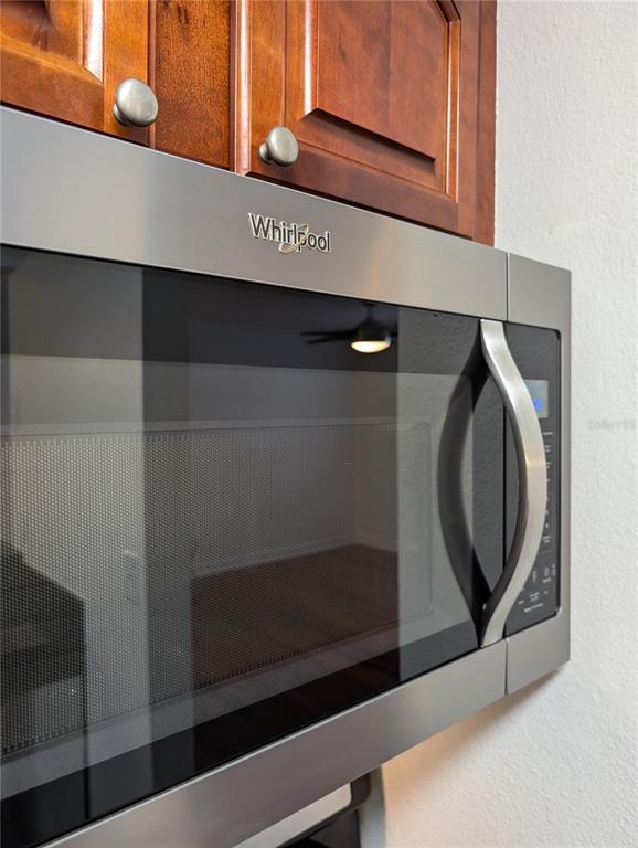 Building Photo - 2077 Dixie Belle Dr