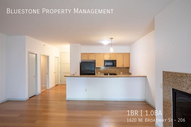 Building Photo - 1620 NE Broadway