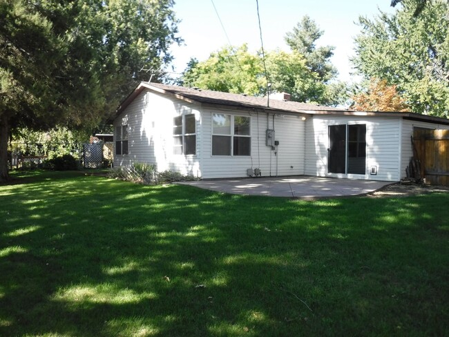 Building Photo - Beautiful Boise Bench home just off N Curt...