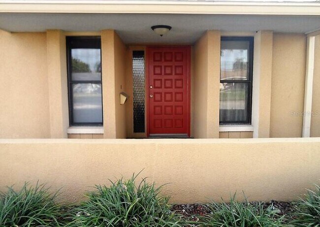Building Photo - 3BR/3 Bath Rental or Rent-to-Own Home!