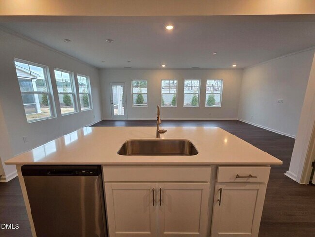 Building Photo - 178 S Finley Lndg Pkwy