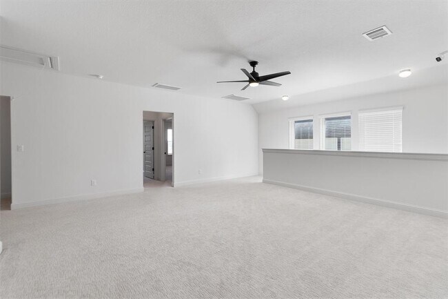 Building Photo - 508 Pinnacle View Dr
