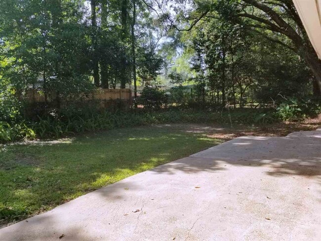 Building Photo - 1232 Winifred Dr