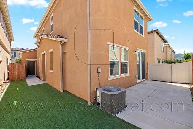 Building Photo - Spacious 2020 Built Murrieta Home | 4 Bedrooms | Solar | Community Pool