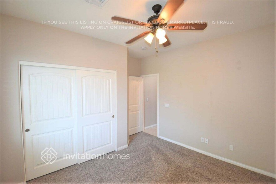 Building Photo - 2120 Dolphin Beach Ave