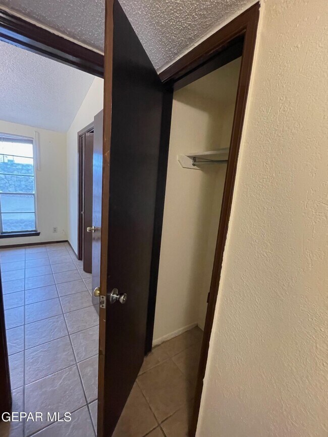 Building Photo - 1504 Monte Sanders Ln