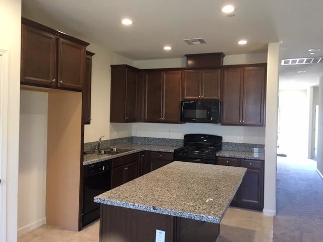 Building Photo - 583 Tolman Way