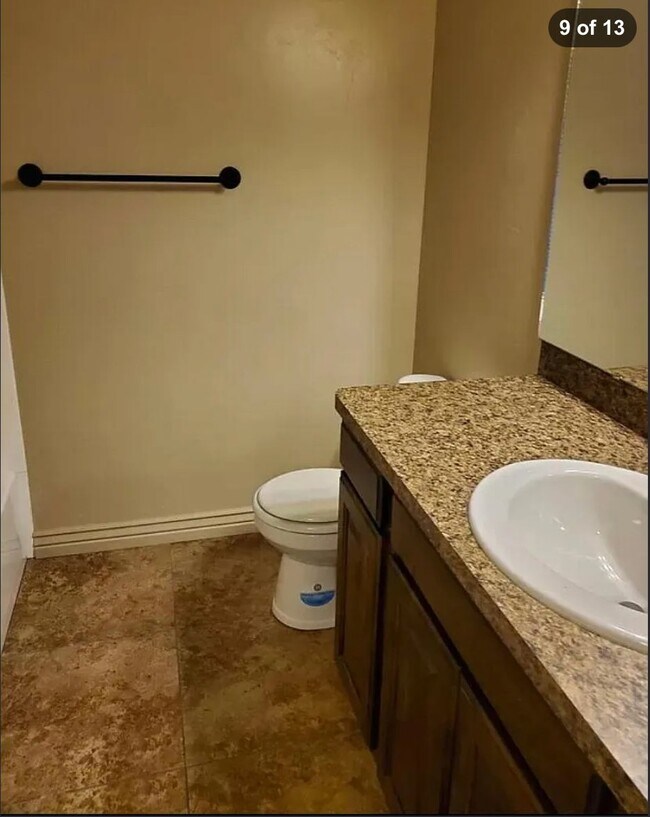 Building Photo - 2271 S Knights Way