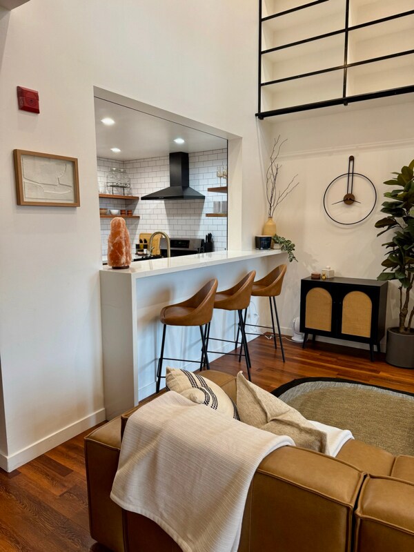 Building Photo - 828 Innes Ave