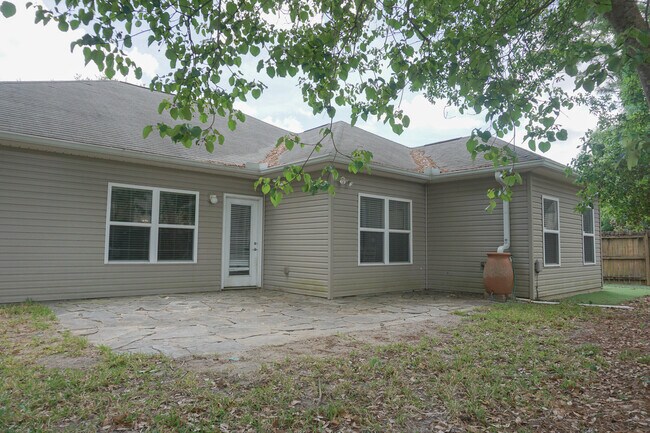 Building Photo - 212 Ladue Ave