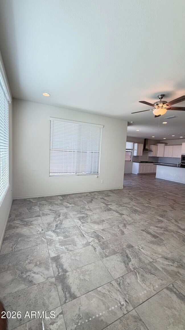 Building Photo - 8529 S 67th Dr