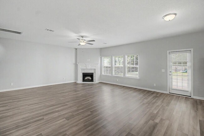 Building Photo - 69 Herty Ln