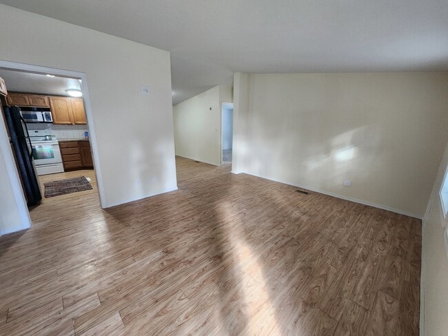 Building Photo - 3BR, 2BTH in Hayden