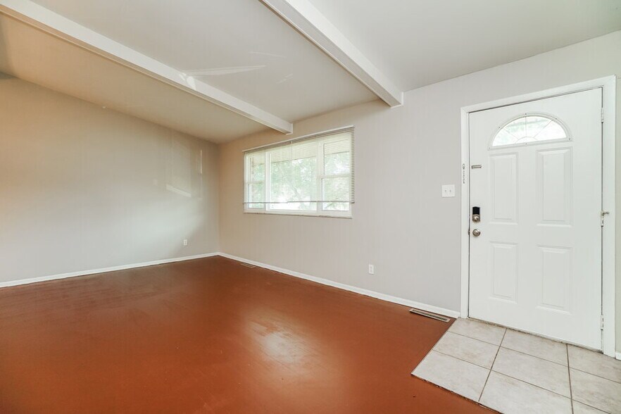 Building Photo - 1399 Fullen Rd