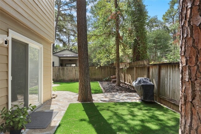 Building Photo - 15 Abbey Brook Pl
