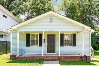 Building Photo - 1016 Harrill St