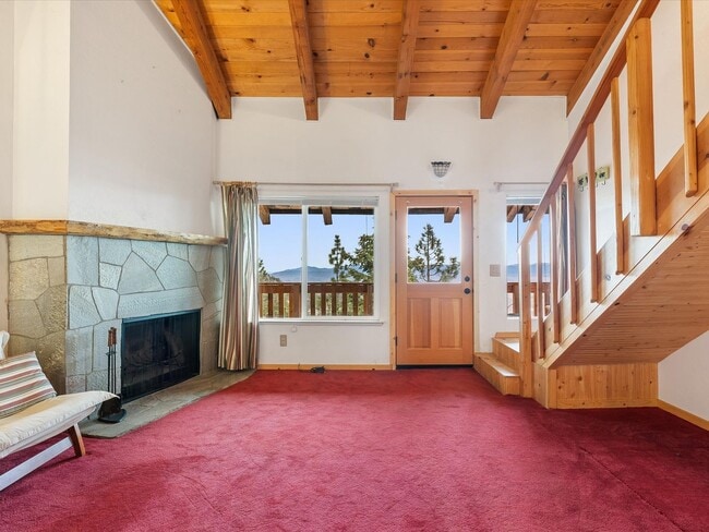 Building Photo - Seasonal or full-time Rental