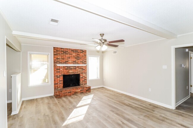 Building Photo - 6505 Deermont Dr