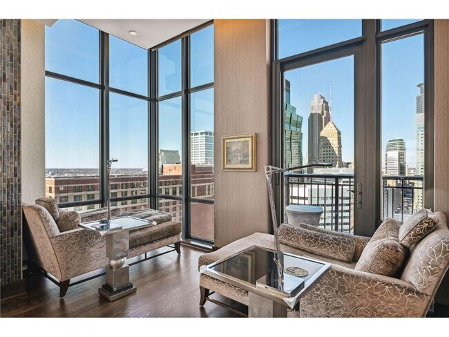 Building Photo - 201 S 11th St